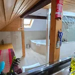 Attic Loft With Rooftop Terrace! 아파트 *