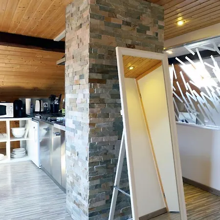 Attic Loft With Rooftop Terrace!